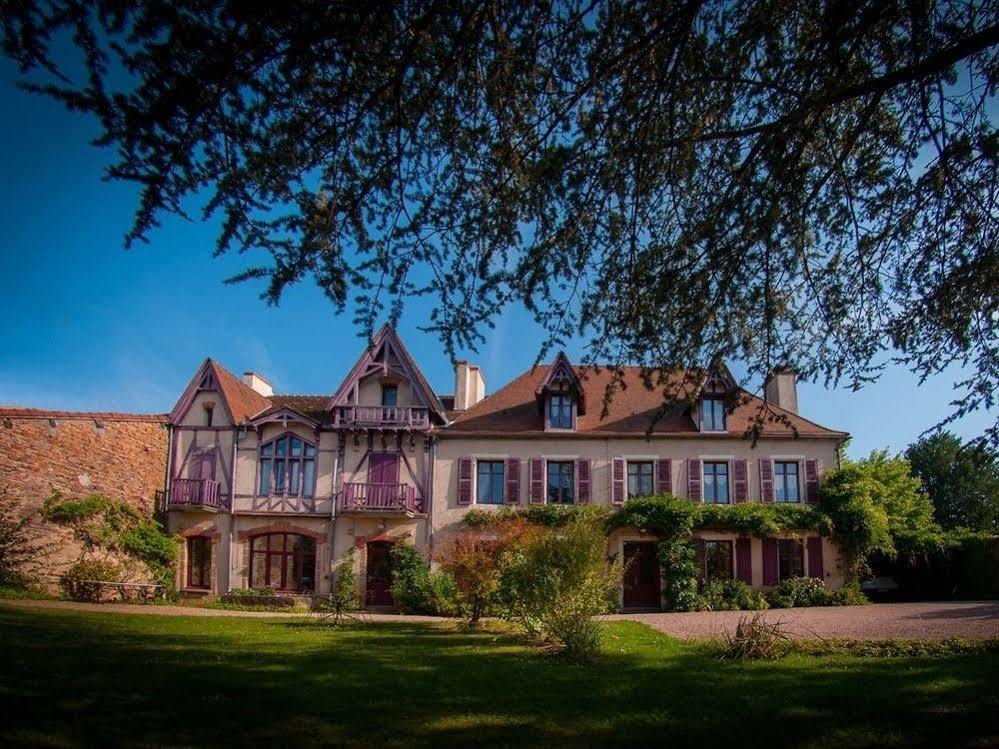 Au Puy Des Verites Lapalisse Buitenkant foto